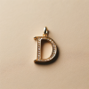 Pandantiv litera D cu diamante de 0.15ct