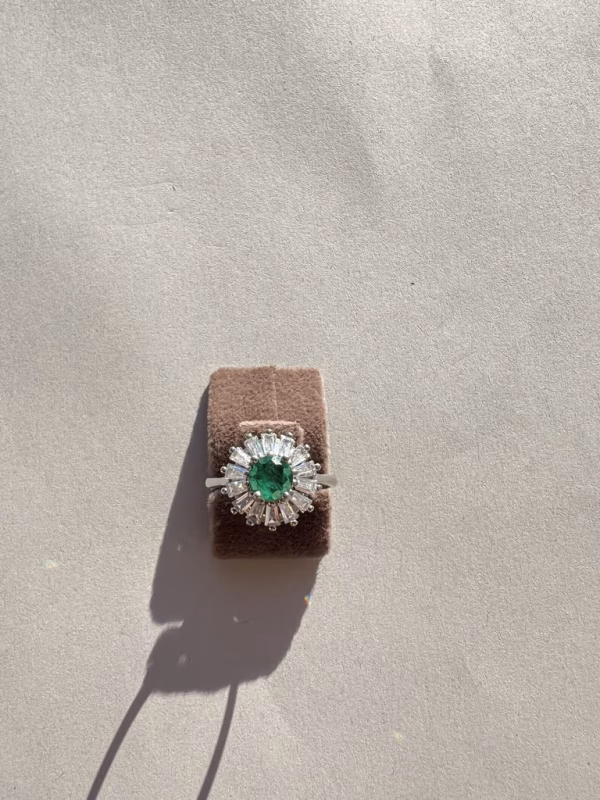 Inel din argint cu agata verde si zirconii